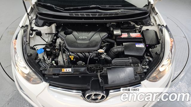 Hyundai Avante 1.6 GDi Smart Standard 2016 — фото 6