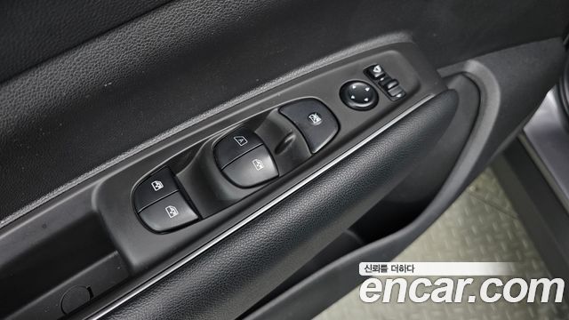 Renault Korea QM6 Gasoline 2WD LE 2019 — фото 20