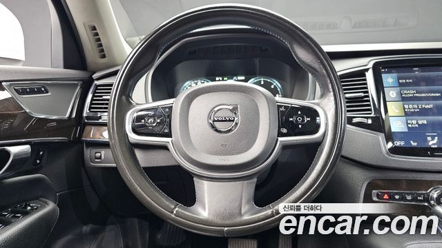 Volvo XC90 (II) D5 Momentum 2018 — фото 13