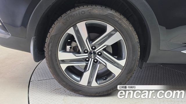 Kia Sorento (IV) HEV 1.6 4WD Noblesse 2023 — фото 5