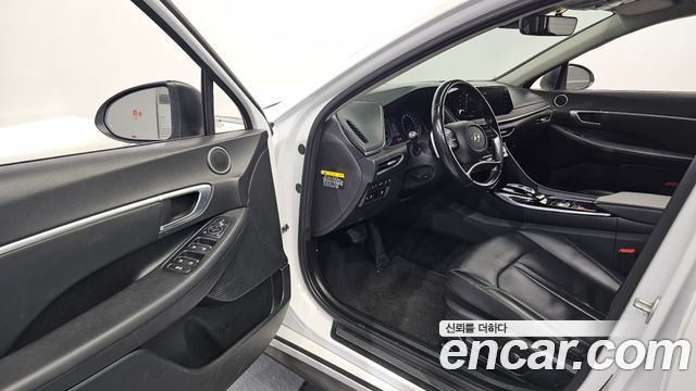 Hyundai Sonata (DN8) 2.0 Premium 2020 — фото 10