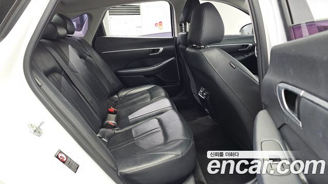 Hyundai Sonata (DN8) 2.0 Premium 2020 — фото 11