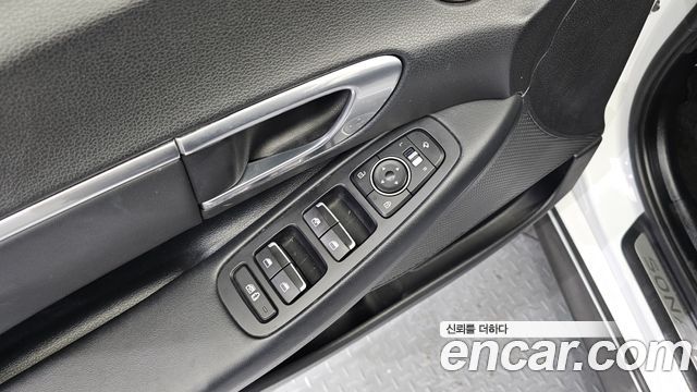 Hyundai Sonata (DN8) 2.0 Premium 2020 — фото 13