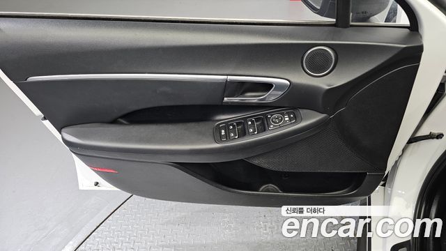 Hyundai Sonata (DN8) 2.0 Premium 2020 — фото 24