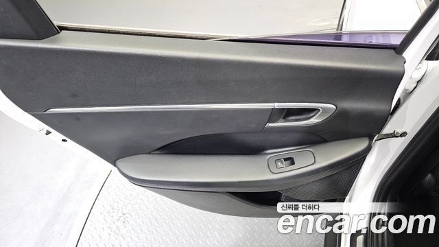 Hyundai Sonata (DN8) 2.0 Premium 2020 — фото 25
