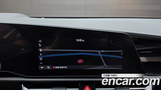 Kia Niro Prestige 2022 — фото 14