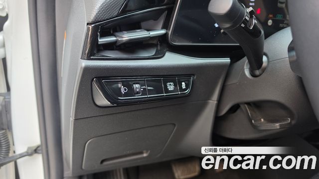 Kia Niro Prestige 2022 — фото 28