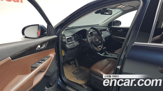 Kia Sorento Diesel 2.0 2WD Noblesse Special 2017 — фото 10