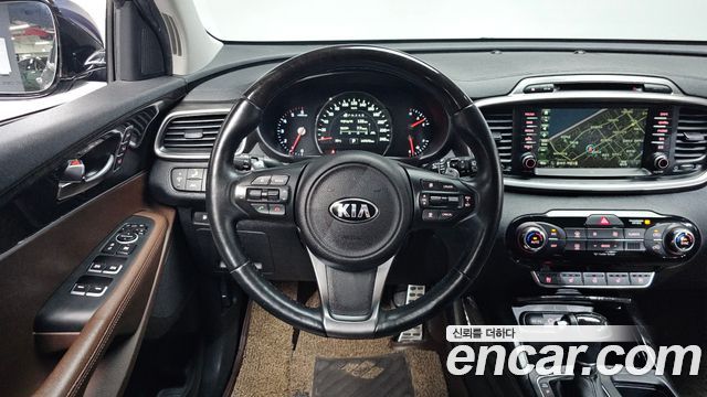 Kia Sorento Diesel 2.0 2WD Noblesse Special 2017 — фото 13