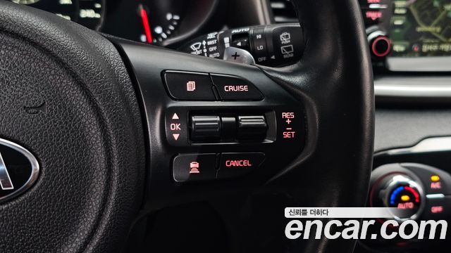 Kia Sorento Diesel 2.0 2WD Noblesse Special 2017 — фото 15
