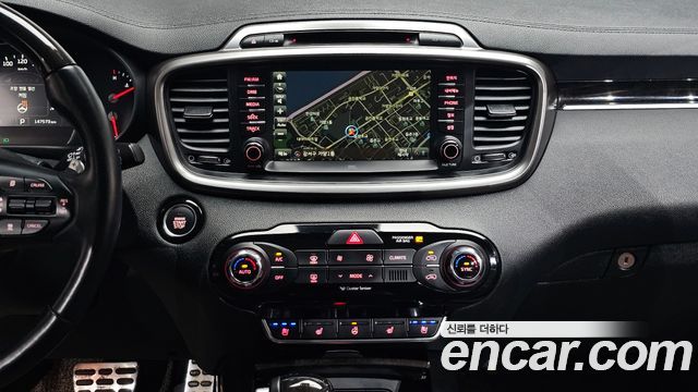 Kia Sorento Diesel 2.0 2WD Noblesse Special 2017 — фото 19