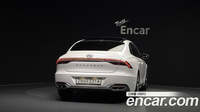 Hyundai Grandeur (IG) 2.5 Calligraphy 2020 — фото 4