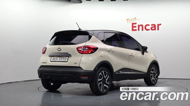 Renault Korea QM3 RE 2016 — фото 2