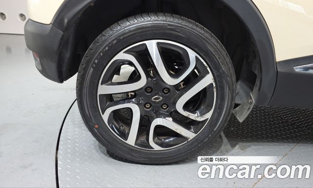 Renault Korea QM3 RE 2016 — фото 5