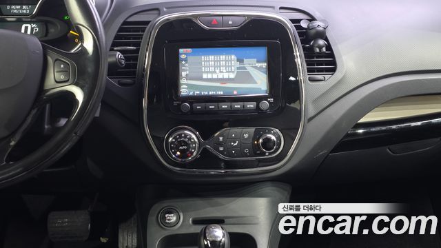 Renault Korea QM3 RE 2016 — фото 13