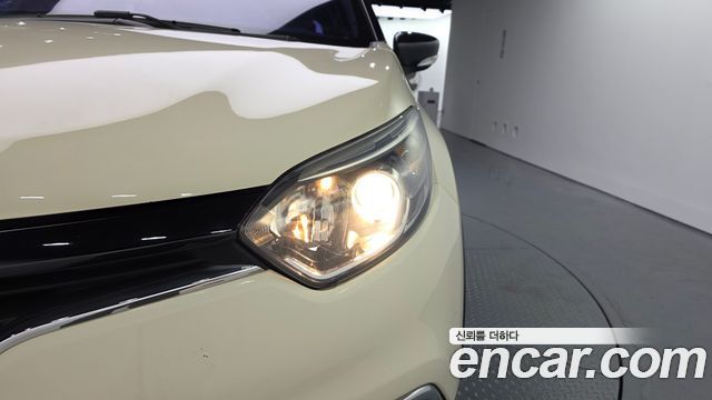Renault Korea QM3 RE 2016 — фото 22