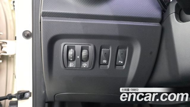Renault Korea QM3 RE 2016 — фото 28