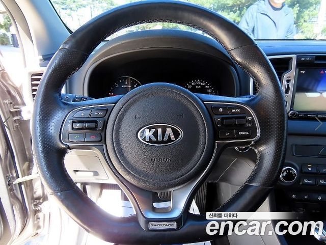 Kia Sportage (IV) Diesel 1.7 2wd Noblesse 2016 — фото 8