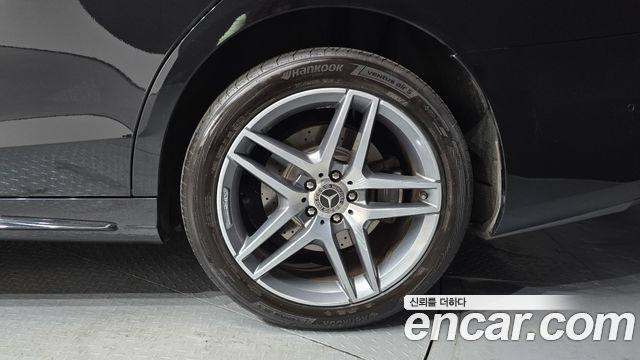 Mercedes-Benz S-Class (W222) S350 d 4MATIC 2019 — фото 21