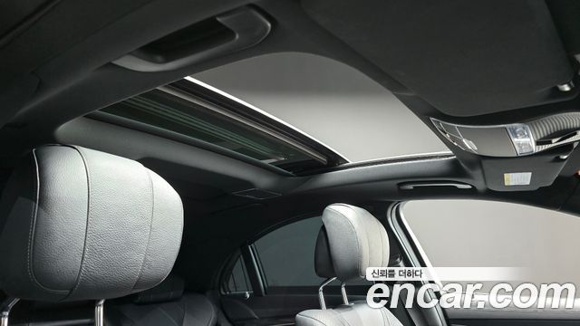 Mercedes-Benz S-Class (W222) S350 d 4MATIC 2019 — фото 32
