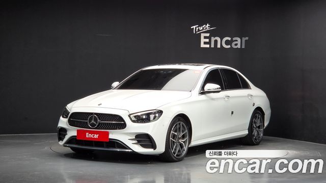 Mercedes-Benz E-Class (W213) E220d 4MATIC AMG Line