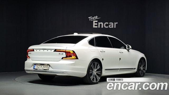 Volvo S90 B6 AWD Inscription 2021 — фото 2