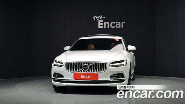 Volvo S90 B6 AWD Inscription 2021 — фото 3