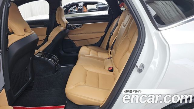 Volvo S90 B6 AWD Inscription 2021 — фото 26