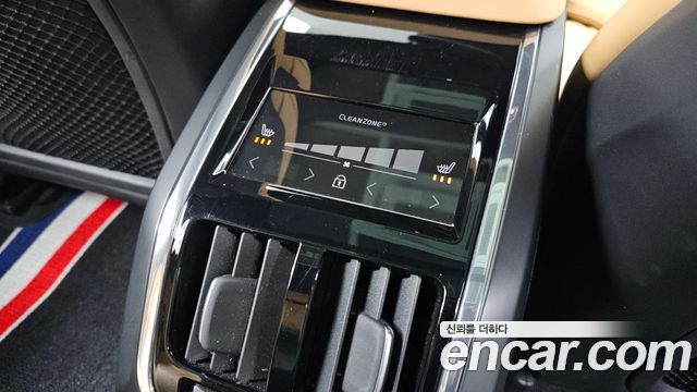 Volvo S90 B6 AWD Inscription 2021 — фото 32
