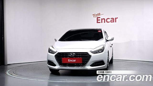 Hyundai i40 Saloon 1.7 VGT D SPEC 2016 — фото 3