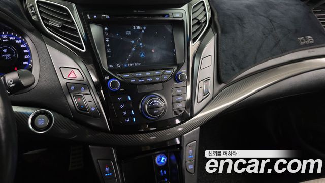 Hyundai i40 Saloon 1.7 VGT D SPEC 2016 — фото 13