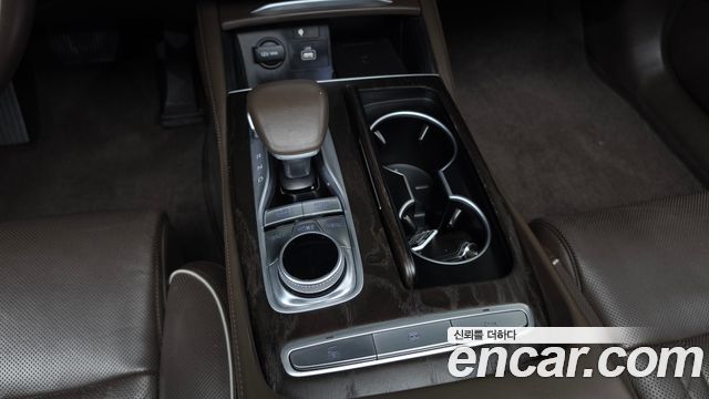 Kia K9 3.8 GDI AWD Grand Platinum 2019 — фото 9