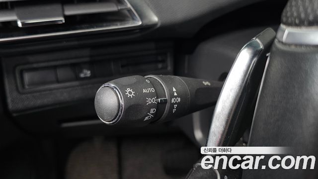 Peugeot 3008 (II) 1.5 BlueHDi GT Line 2021 — фото 33