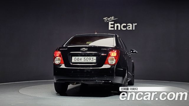 Chevrolet Aveo Sedan 1.4 Turbo Perfect black 2016 — фото 4