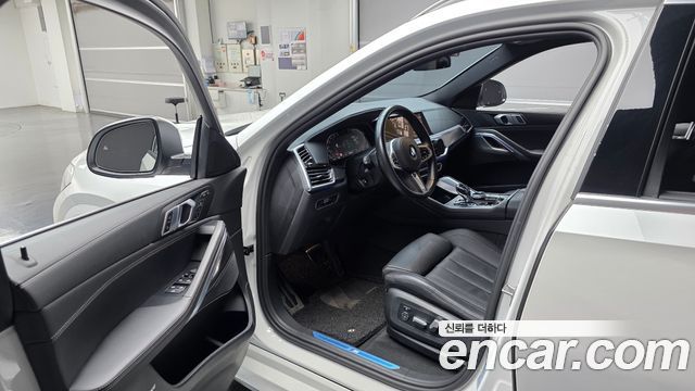 BMW X6 (G06) xDrive40i M Sport 2022 — фото 10