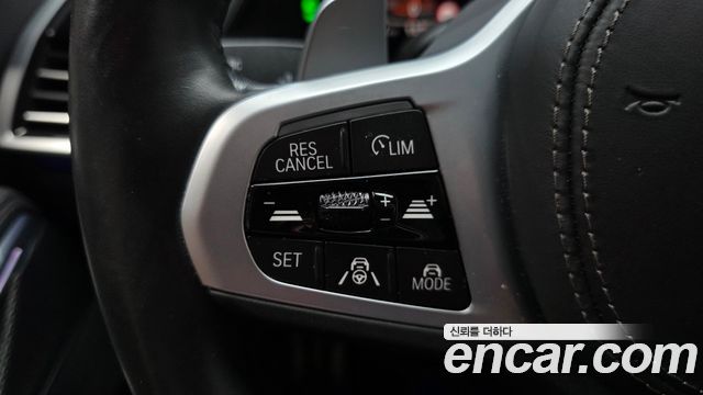 BMW X6 (G06) xDrive40i M Sport 2022 — фото 15