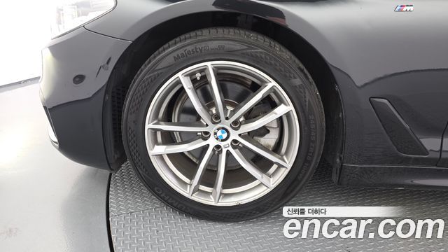 BMW 5 Series (G30) 520d M Sport Package Plus 2017 — фото 5