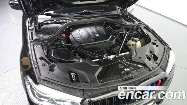 BMW 5 Series (G30) 520d M Sport Package Plus 2017 — фото 6