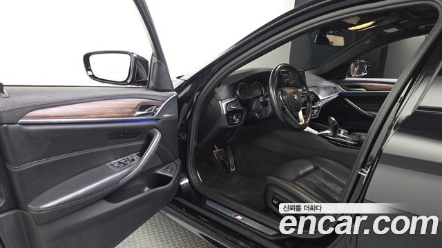 BMW 5 Series (G30) 520d M Sport Package Plus 2017 — фото 10