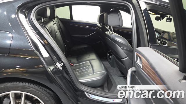 BMW 5 Series (G30) 520d M Sport Package Plus 2017 — фото 12