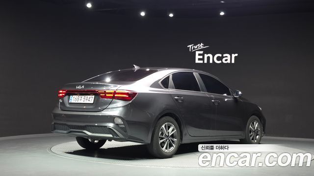 Kia K3 (II) 1.6 Prestige 2023 — фото 2