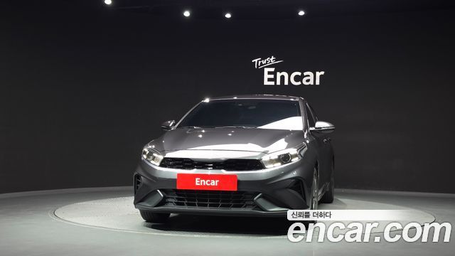 Kia K3 (II) 1.6 Prestige 2023 — фото 3