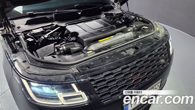 Land Rover Range Rover (IV) 4.4 SDV8 Vogue SE DIESEL 2018 — фото 6