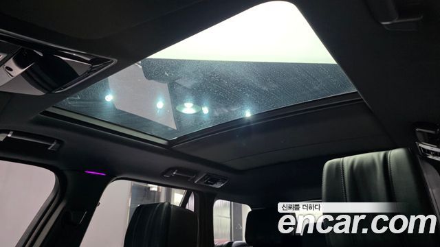 Land Rover Range Rover (IV) 4.4 SDV8 Vogue SE DIESEL 2018 — фото 18
