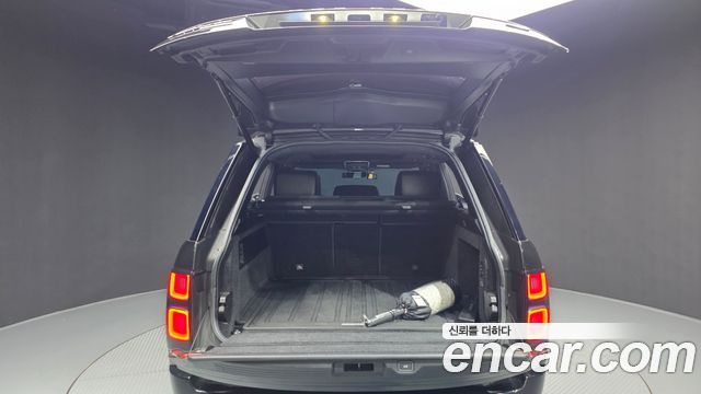 Land Rover Range Rover (IV) 4.4 SDV8 Vogue SE DIESEL 2018 — фото 20