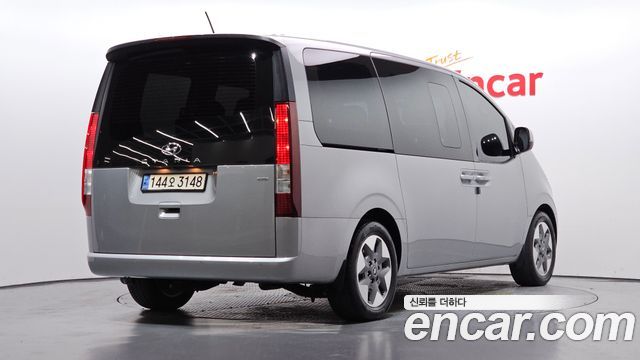 Hyundai Staria 4WD Tourer 9-Seater Modern 2023 — фото 2