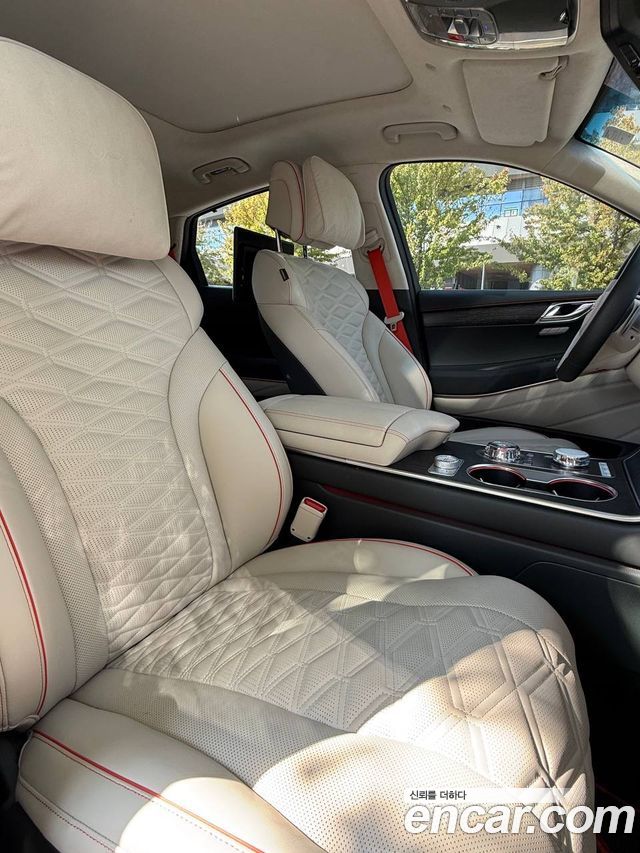 Genesis GV80 Coupe 2.5T Gasoline AWD 2024 — фото 8