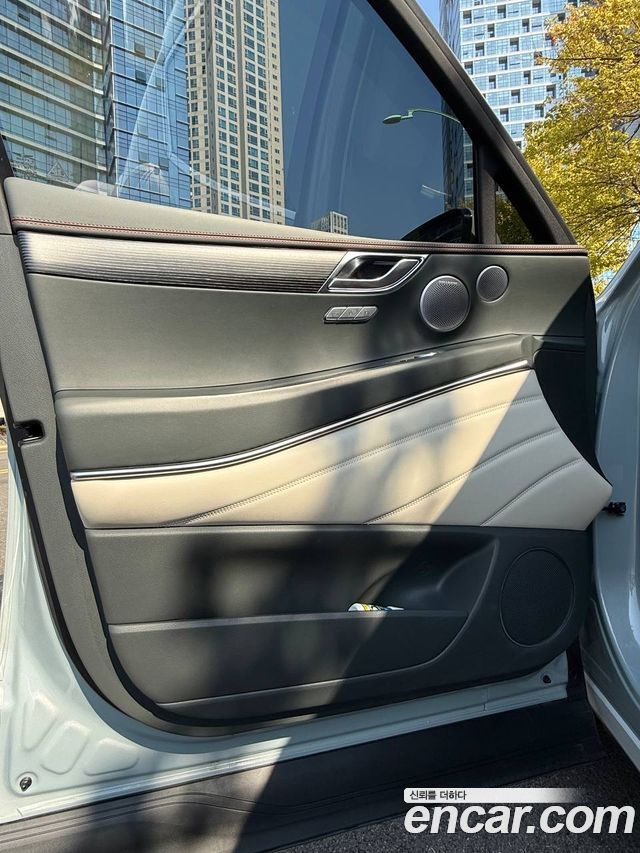 Genesis GV80 Coupe 2.5T Gasoline AWD 2024 — фото 12