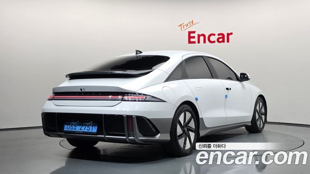 Hyundai Ioniq 6 Long Range Exclusive 2023 — фото 2