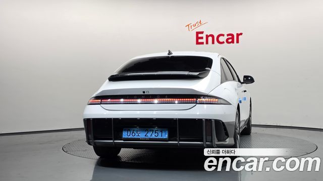 Hyundai Ioniq 6 Long Range Exclusive 2023 — фото 4